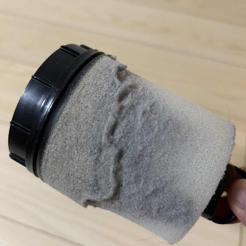 使用後のドックのフォームフィルター